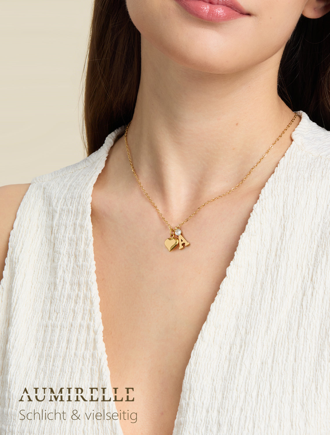AUMIRELLE-Herz Buchstaben Kette Gold Damen – Goldkette Damen wasserfest aus Edelstahl, verstellbar 40+8 cm – Mit elegantem Herzanhänger & Zirkonia-Buchstabenanhänger – Geschenk für Frauen